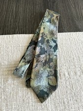 Robert Talbott Mens Paisley Neck Tie 100% Silk Made In USA Green