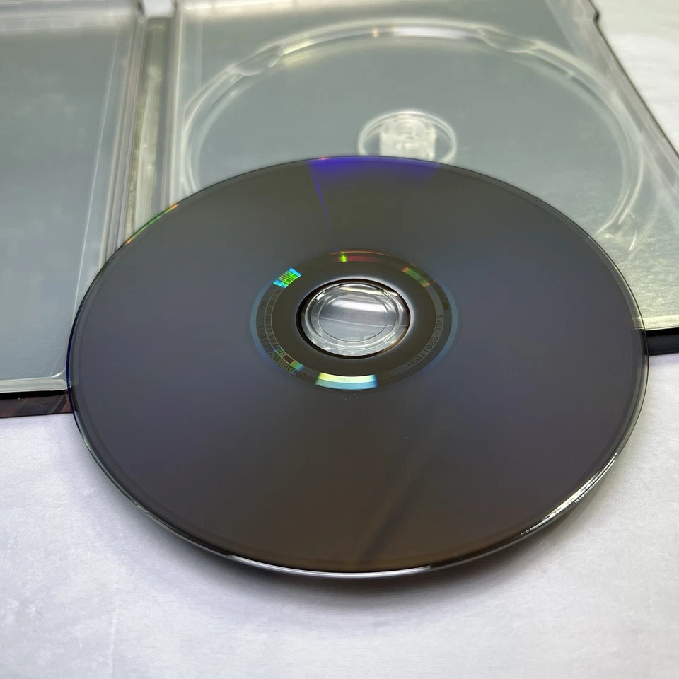 Batman Begins (Blu-ray, Digital 2012 STEELBOOK) Christian Bale Christopher Nolan - Image 4 of 4