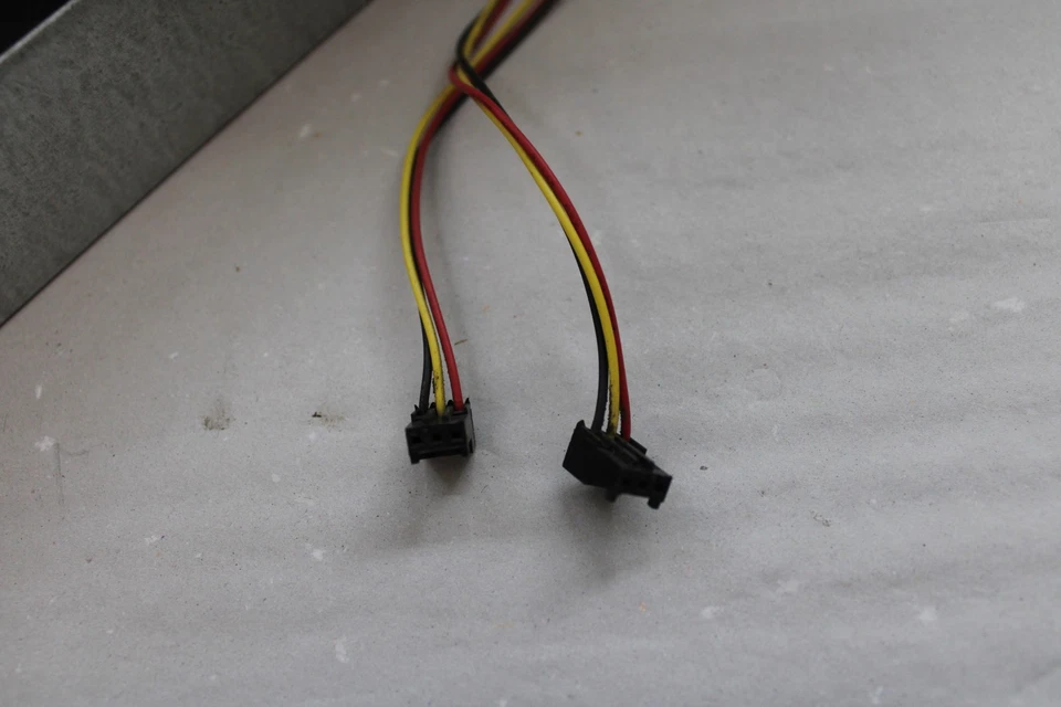 Lüfter Netzteil Einheit CISCO 34-0967-02 156W DPSN-150BP A mit 2x Nidec Gamma30 - Bild 4 von 4