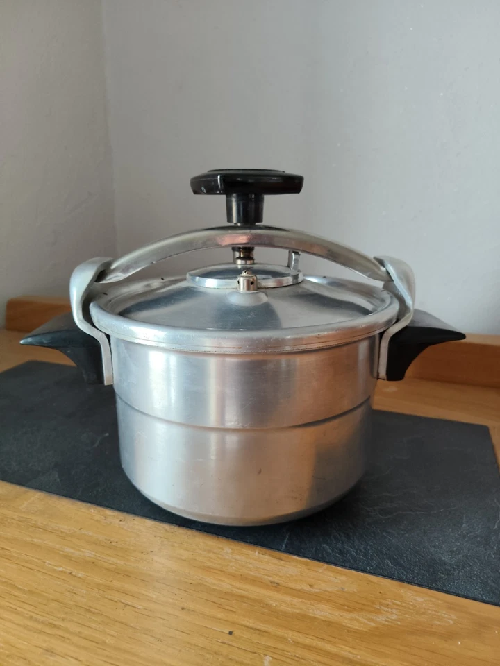 👍 Vintage Petit Modèle Cocotte Minute SEB Aluminium Gaz 3,5L Du 01/1966. - Photo 3/4