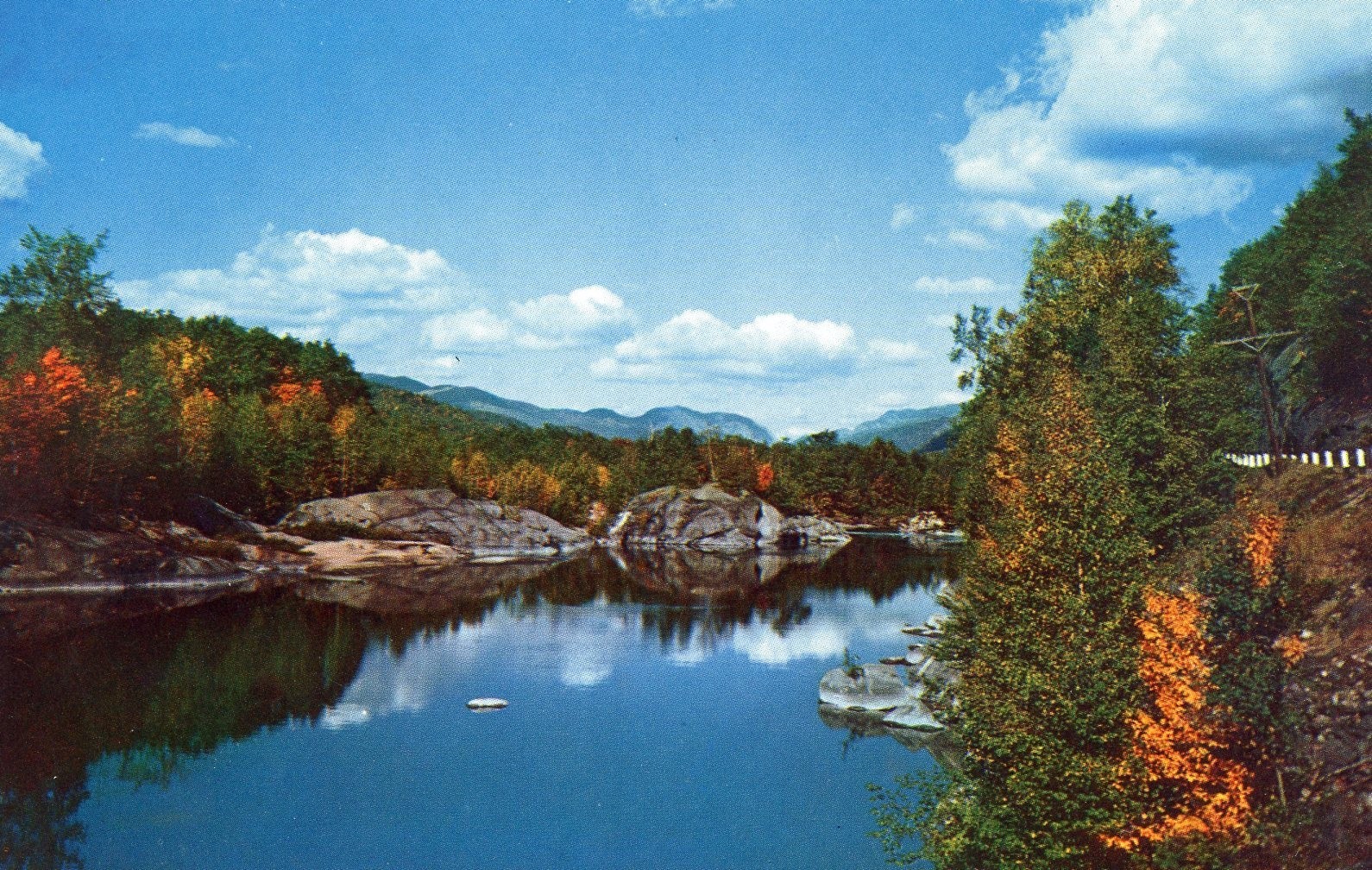 Pemigewasset River, Franconia Notch, New Hampshire, UNP, EXC --POSTCARD