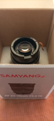 Samyang  24-70mm F/2.8 Full Frame Lens Sony E Mount for parts