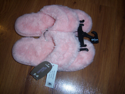 NEW PINK BLUSH SECRET TREASURES  SIZE 5/6  FAUX FUR PLUSH FLIPFLOP SLIPPERS