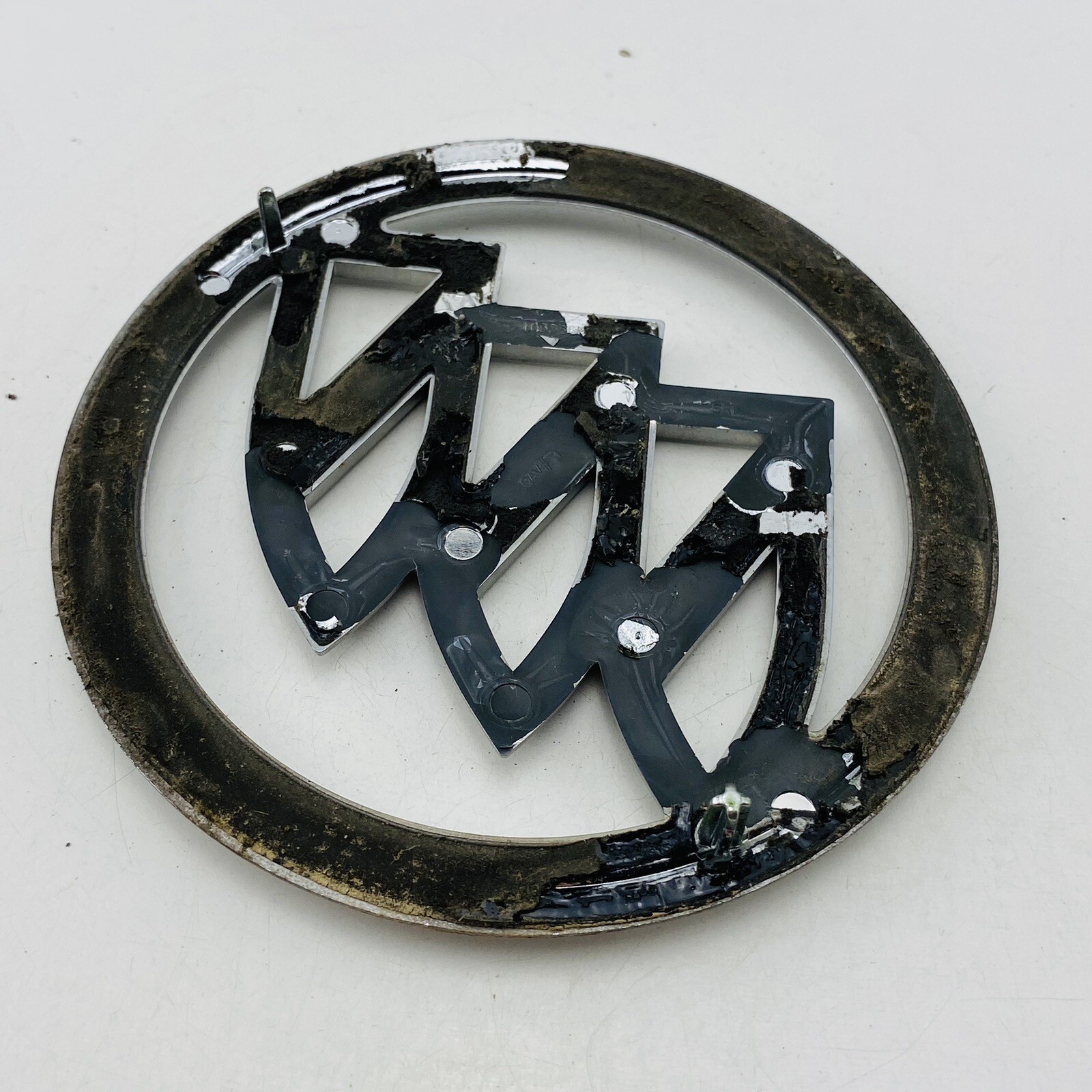 20052009 Buick Lacrosse Emblem Symbol Logo Badge Trunk Lid Rear Chrome