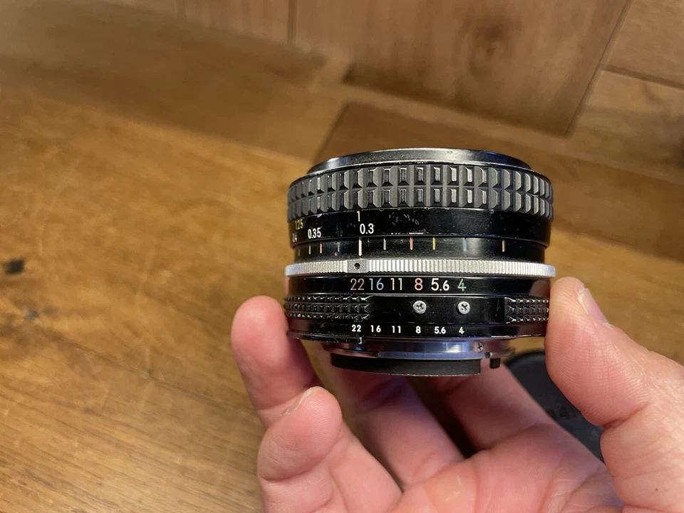 Lente Nikon Ai Nikkor 20mm F/4 Gran Angular MF Desde Japón #C2-6 - Imagen 2 de 4