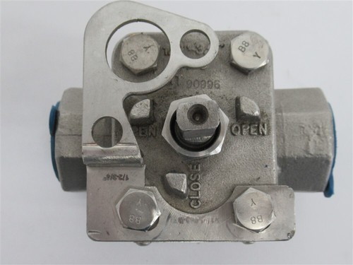 FluoroSeal 3/4" NPT Sleeved Plug Valve — 2-Way — Stainless Steel - Picture 3 of 3