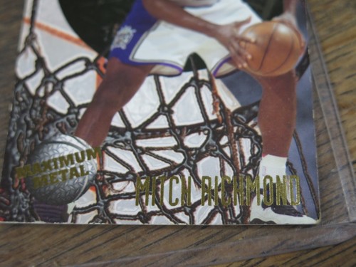 1995-96 Fleer Metal Maximum Metal Die-Cut MITCH RICHMOND #9 Sacramento Kings - Picture 4 of 5