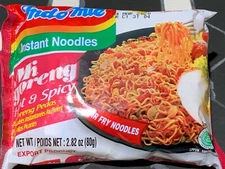 [10 Pack x 2.82oz] INDOMIE Instant Stir Fry Noodles Mi Goreng Hot & Spicy Flavor
