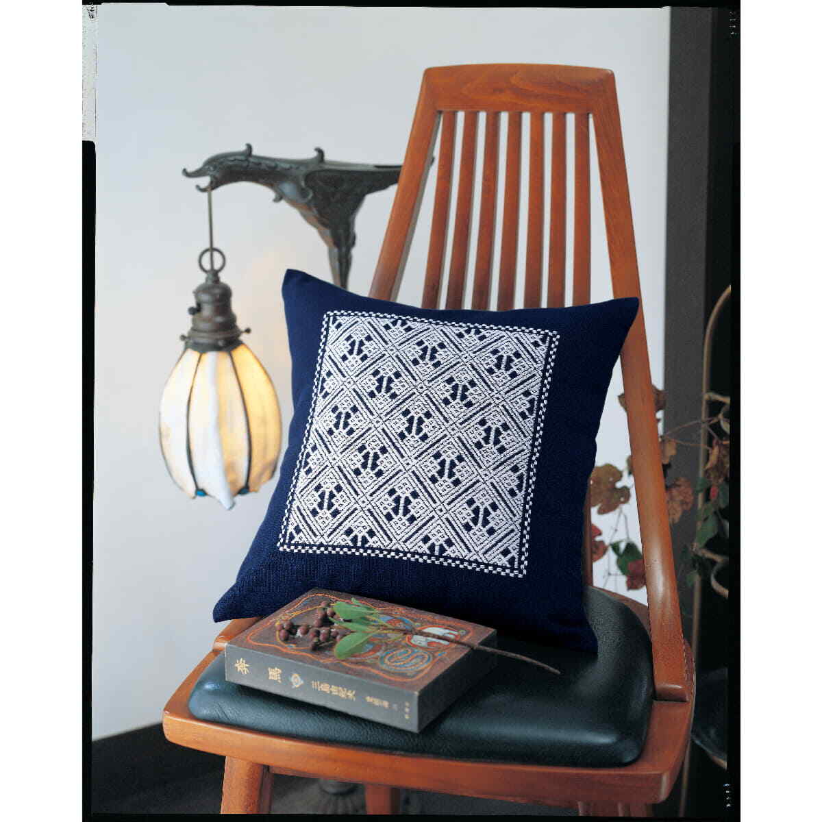 Olympus counted Kogin stitch kit ""Cushion Kutsuwatsunagi"", 40x40cm, Original fro