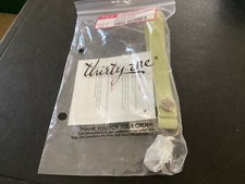 New Thirty One Brand Wristlet Strap AL28 Lemongrass