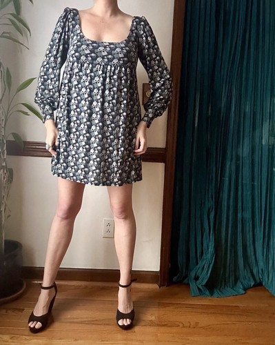 Vintage Silk Knit Dress - Y2K Padlock Novelty Print - Babydoll Empire Mini - Picture 7 of 10