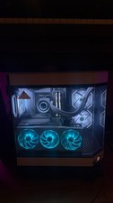 4K Fully White Gaming PC - AMD RYZEN 7 7800X3D - AMD 7900XTX - 32 GB - 2 TB WiFi