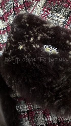 CHANEL 05A Rabbit FurTrim RaspberryBrown Tweed Jacket Skirt Suit 38 US6 Pristine - Picture 4 of 24