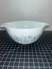 Vintage PYREX Cinderella 441 Blue & White Colonial Mist 750 ML 6" Mixing Bowl