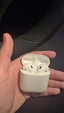 Apple AirPods 2nd Generation White Wireless Bluetooth Earbuds