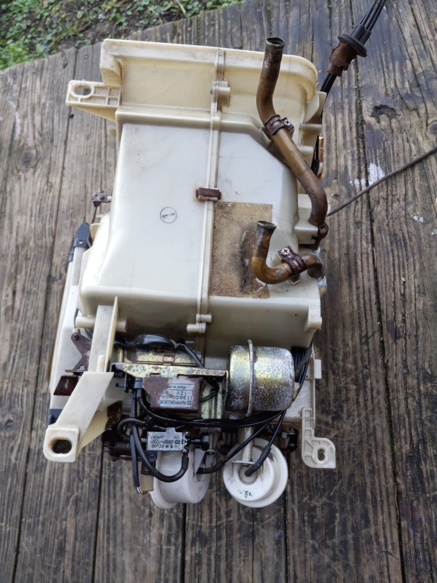 1985-1988 TOYOTA CRESSIDA HEATER CORE ASSEMBLY OEM 87150-22330