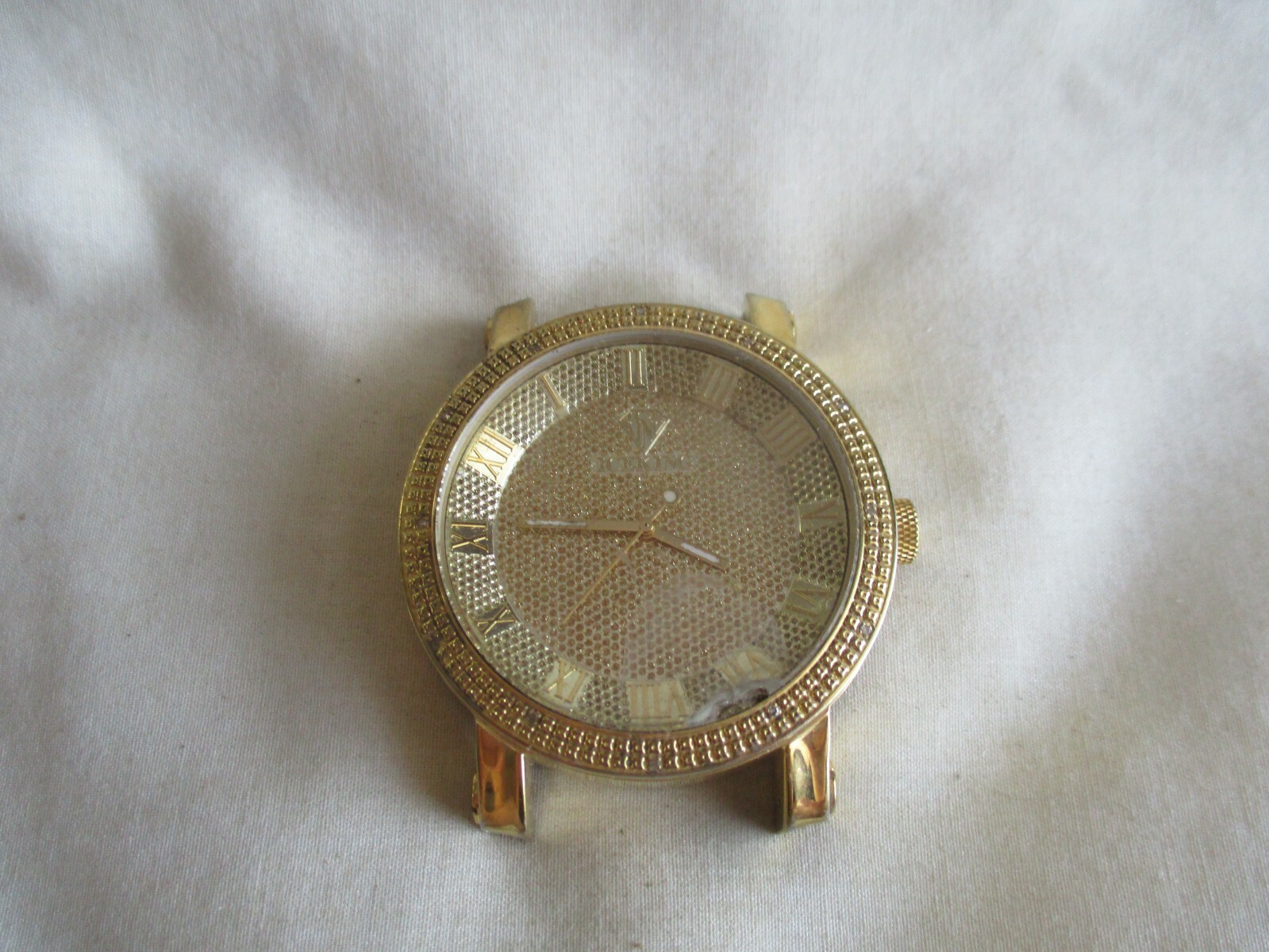 Foto 1 di 12