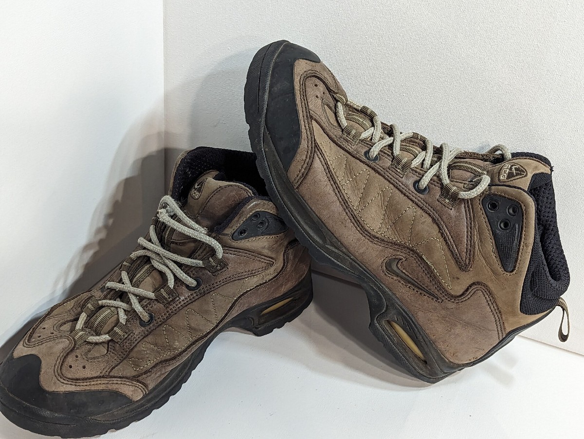 韓国人気 [9.hpe] Boots ringer T NEW Men's Nike Path WNTR Manoa Shoes Boots Manoadome Black