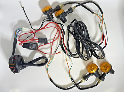 MOTORRAD LED BLINKER KABELBAUM KABELBAUM KIT RELAIS 4 X BLINKER UNIVERSAL 