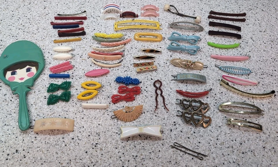 Lot of 62 Vintage Hair Barrettes, Accessories, Kids Mirror (Bows,Flowers) - Image 2 of 4