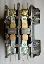 Honeywell R8243B1005 DPST Contactor 24V 30A – NOS in Orig Box - USA