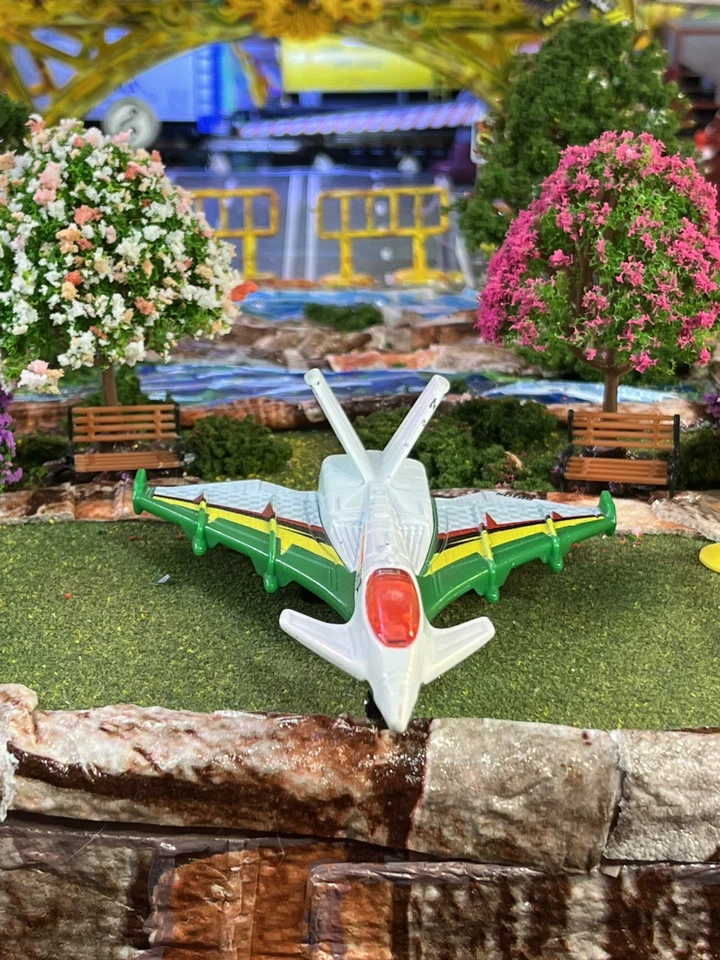 Matchbox Sky Busters 2011 Aero Flight Strike Aircraft Diecast Used EX Condition - Image 3 of 4