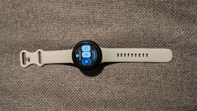 Google Pixel Watch Fitness Tracker Bluetooth Beige Silicone Band Black 41mm