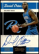 2010-11 Panini Classics #153 Daniel Orton #/699 Rookie Auto E1