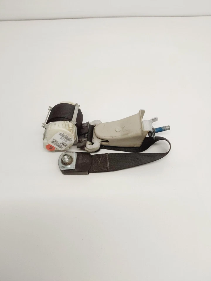 2011-2014 Dodge Grand Caravan Rear Left Seatbelt Assembly OEM Foto 4 de 4
