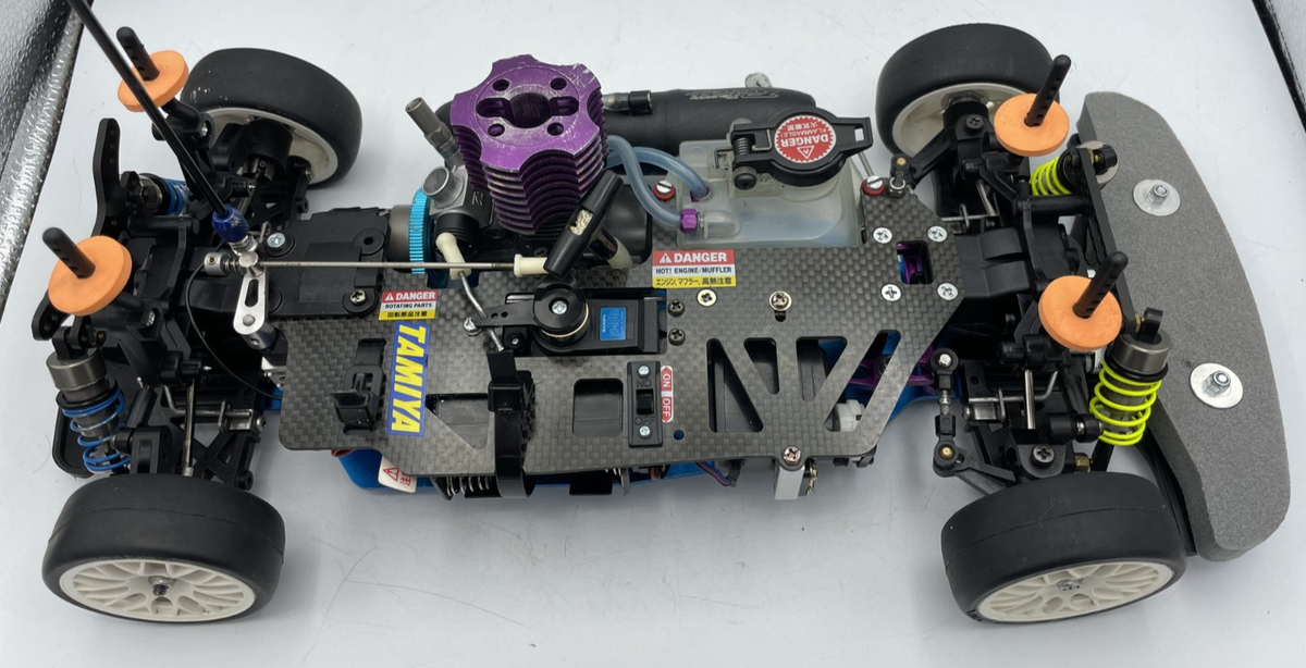 TAMIYA TG10 オプション多数 For parts Tamiya TG10 chassis with engine and servomotors W203 DTM