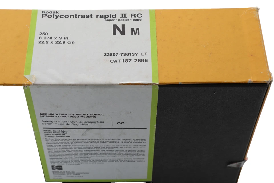 Caja de hojas Kodak Polycontrast Rapid II RC 8x10 casi nueva 250 Foto 3 de 3