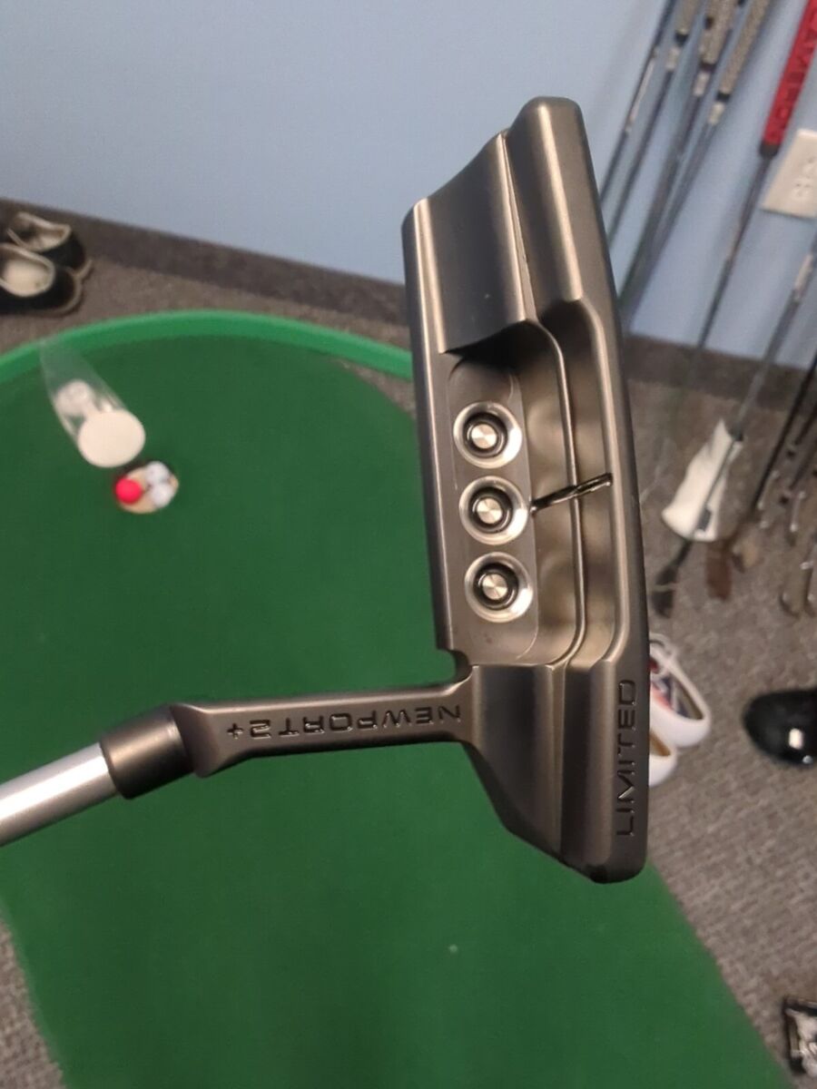 Scotty Cameron Special Select Jet Set Newport 2 Plus RH Scotty Cameron Special Select Jet Set Newport 2 Plus RH