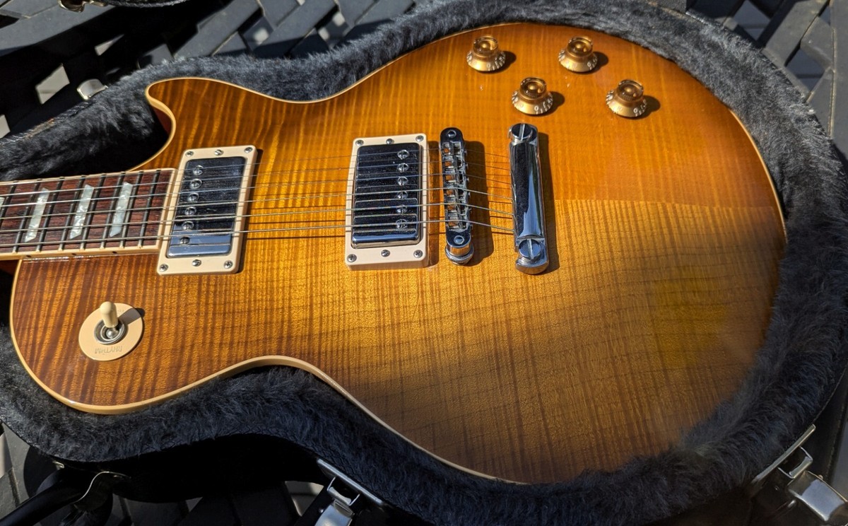 2002 Gibson Les Paul Standard Premium Plus - AAA+ Honeyburst