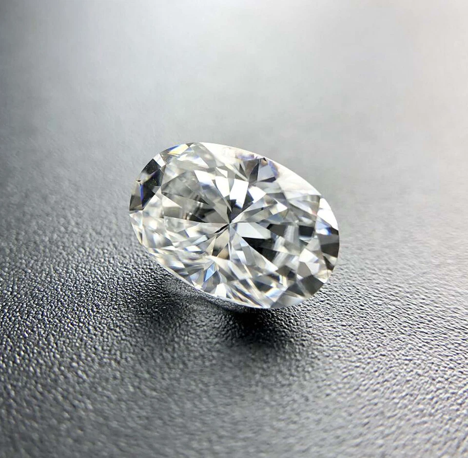 3.2 Ct White Diamond Lab-Grown Oval Cut VVS1 Clarity EGL Loose Gemstone 5NSG - Image 4 of 4