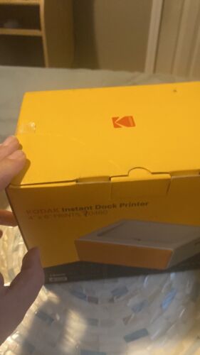 Kodak Instant Dock Printer With AM Power Cord Model PD460 4” x 6”Prints open box - Picture 10 of 12