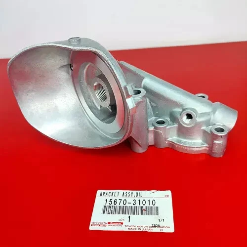 TOYOTA Genuine OEM 4Runner FJ Cruiser Oil Filter Bracket Sub Assy 15670-31010 - Изображение 2 из 3