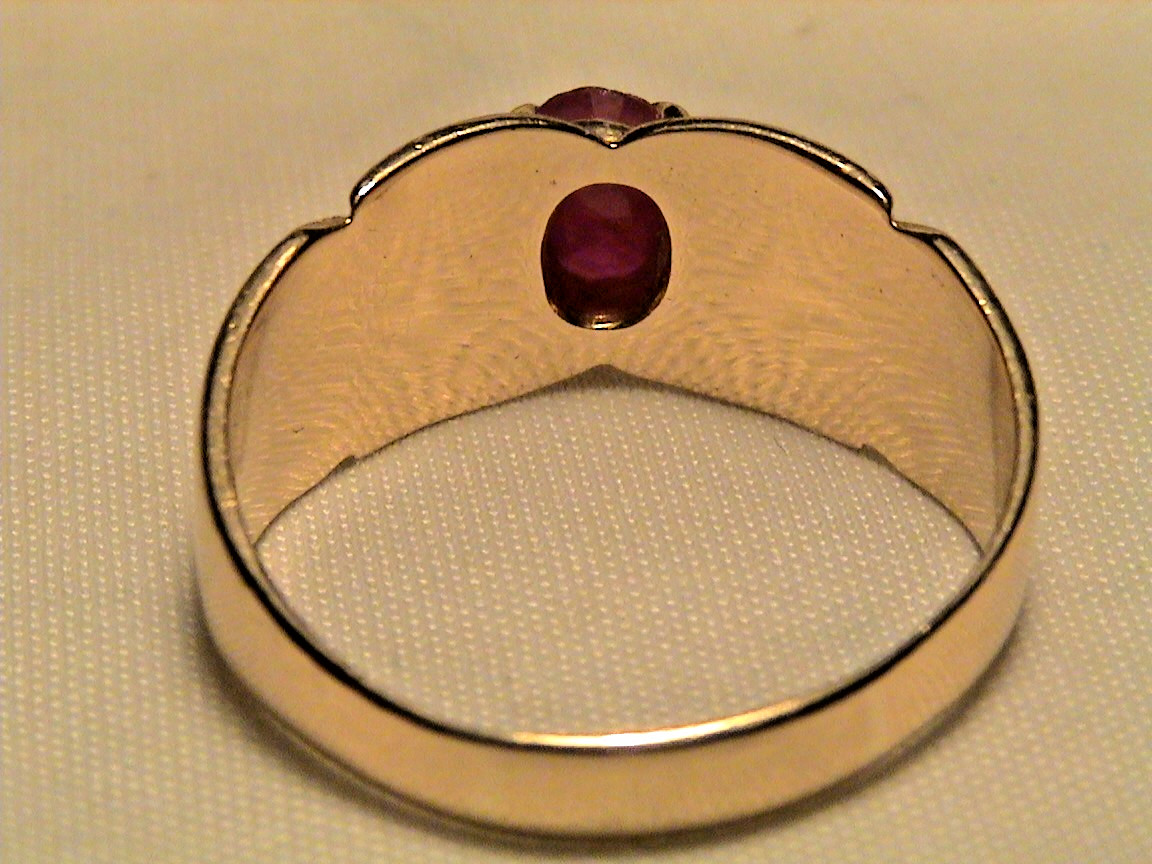 Pinkish/Reddish Stone Ring in Solid 14k Gold Sett… - image 4