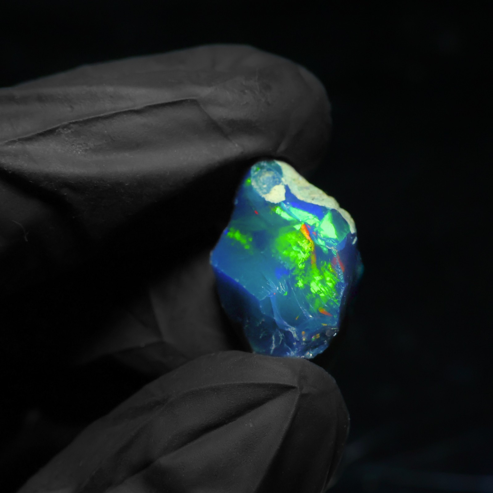 Ethiopia Black Opal Rough 8.70 Ct | Smoked Ethiopian Welo Fire Opal Rough stone