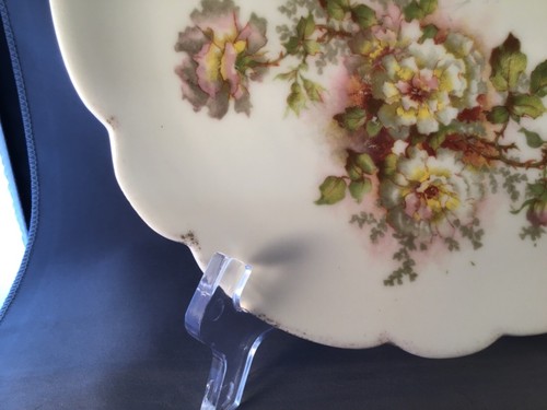 ANTICO PIATTO PORCELLANA LIMOGES FRANCIA AKCD KLINGENBERG DWENGER ROSE SELVATICHE - Foto 3 di 9