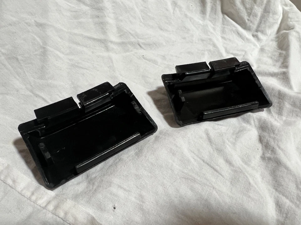 NUEVO 1971-1973 FORD MUSTANG MACH 1 FASTBACK INTERIOR TRASERO CINTURÓN BISELES NEGRO Foto 2 de 4