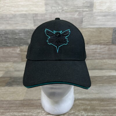 Charlotte Hornets Fitted Hat Mens Medium-Large Black Embroidered NBA Cap New Era