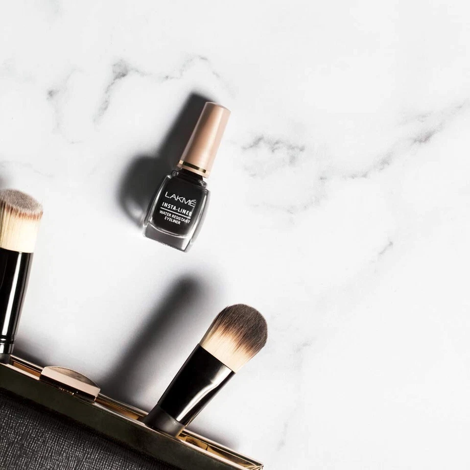 Lakme Insta Eye Liner Black Water Resistant Long Lasting & Waterproof 9ml - Image 2 of 4