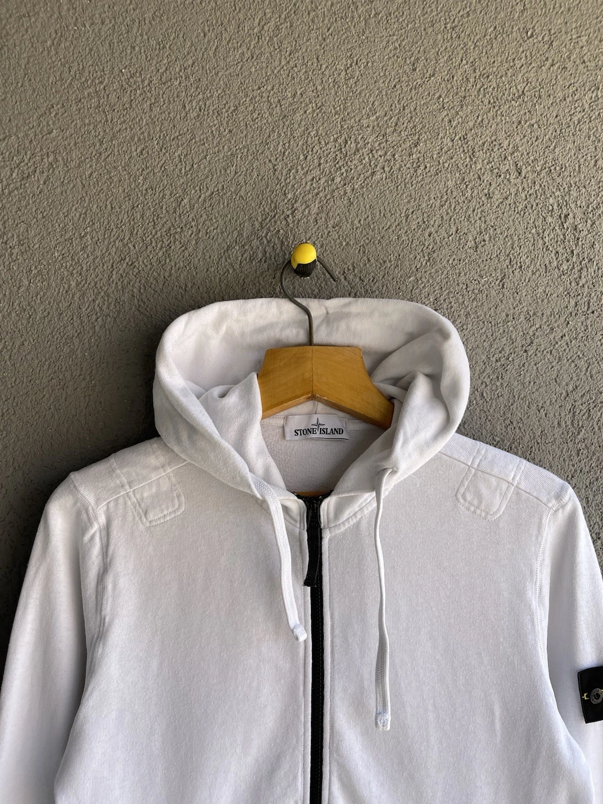 Stone Island Felpa Uomo con Cappuccio e Zip Colore Bianco Taglia M