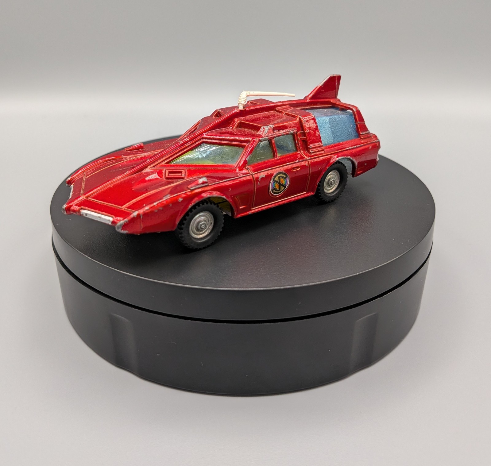 Dinky 103, Spectrum Patrol Car - Free Price Guide & Review