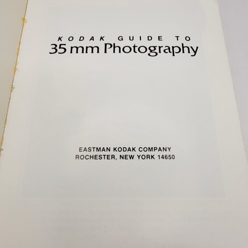 Vintage Kodak Guide to 35mm Photography By Eastman Kodak Paperback - Picture 2 of 8