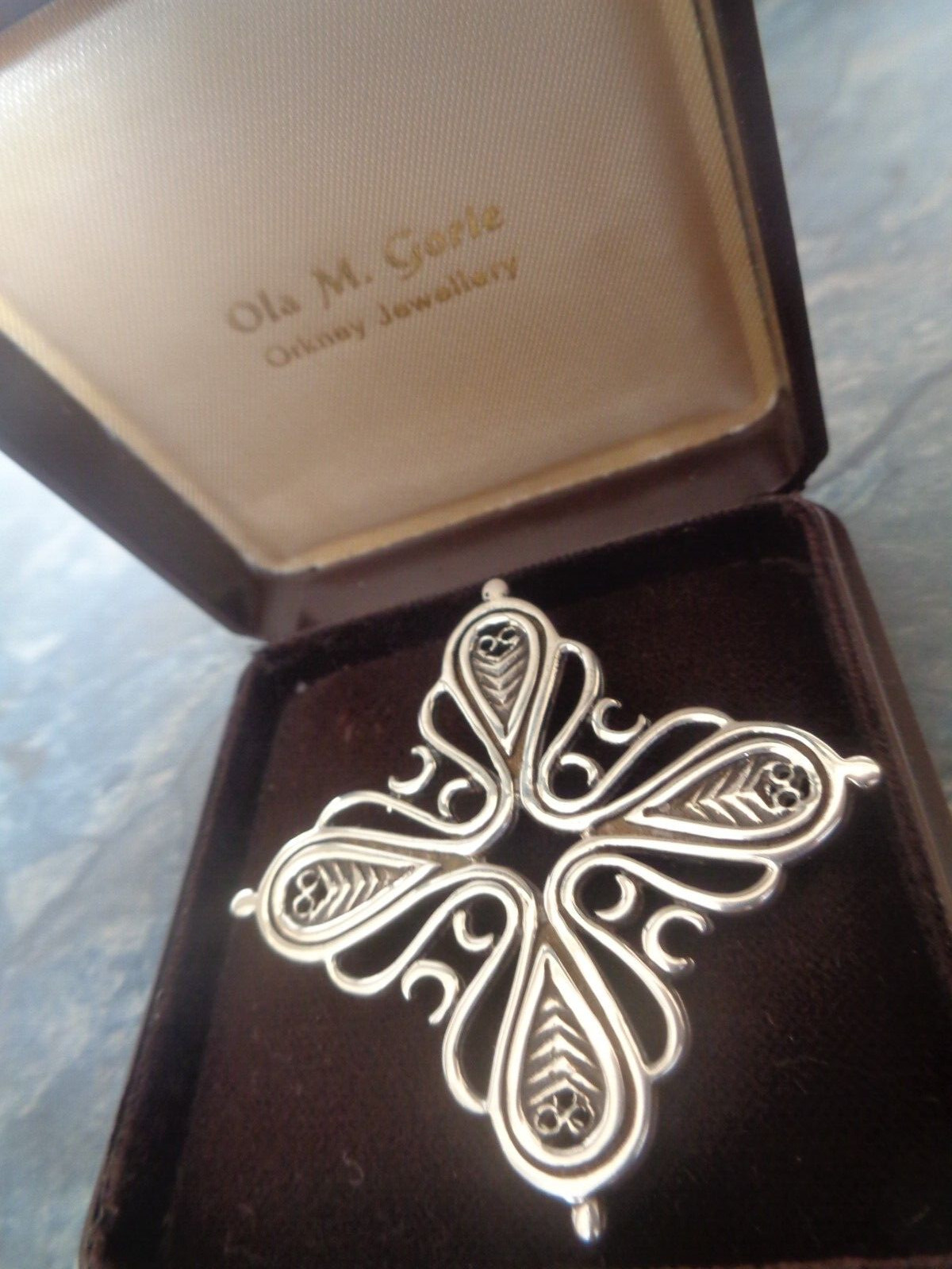 Ola Gorie Orkney Brooch LARGE Scottish Stg. Silver EARLY Finnish Design h/m 1972