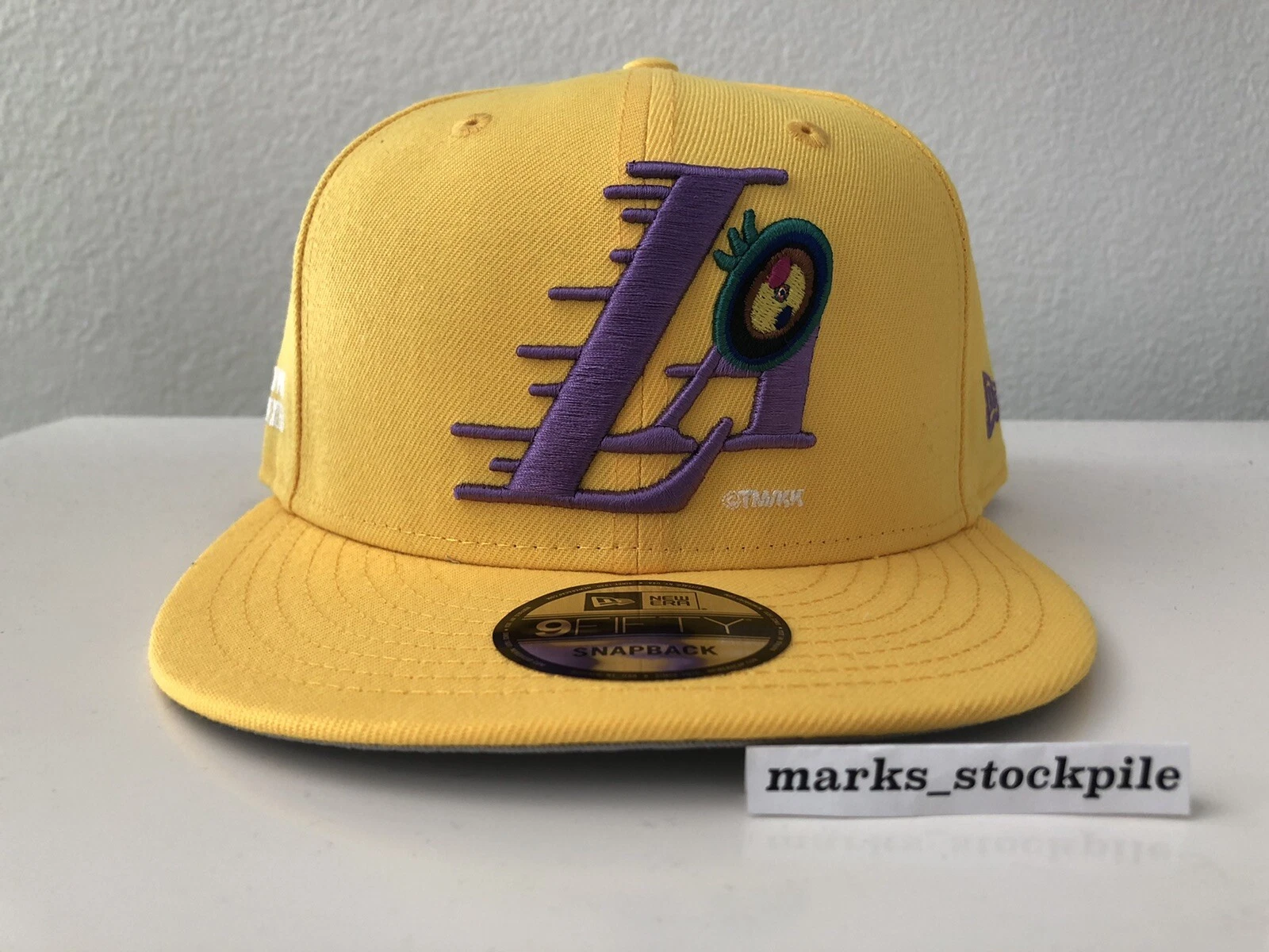 TAKASHI MURAKAMI x LAKERS x NOUVELLE ÈRE x COMPLEXCON LB 2019 SNAPBACK CAP SUPREME