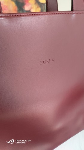 Furla Ledertasche Bordeaux Neuwertig Mit Schultergurte - Bild 2 von 6