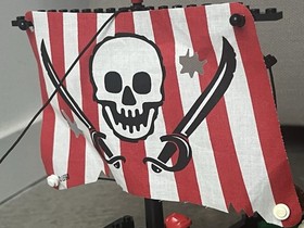 Lego Pirates Set 6250 Cross Bone Clipper Complete w/ Box & Manual