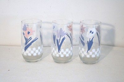 ANCHOR HOCKING White Blue Pink Checkered Flowers Tumblers Glasses Set of 3